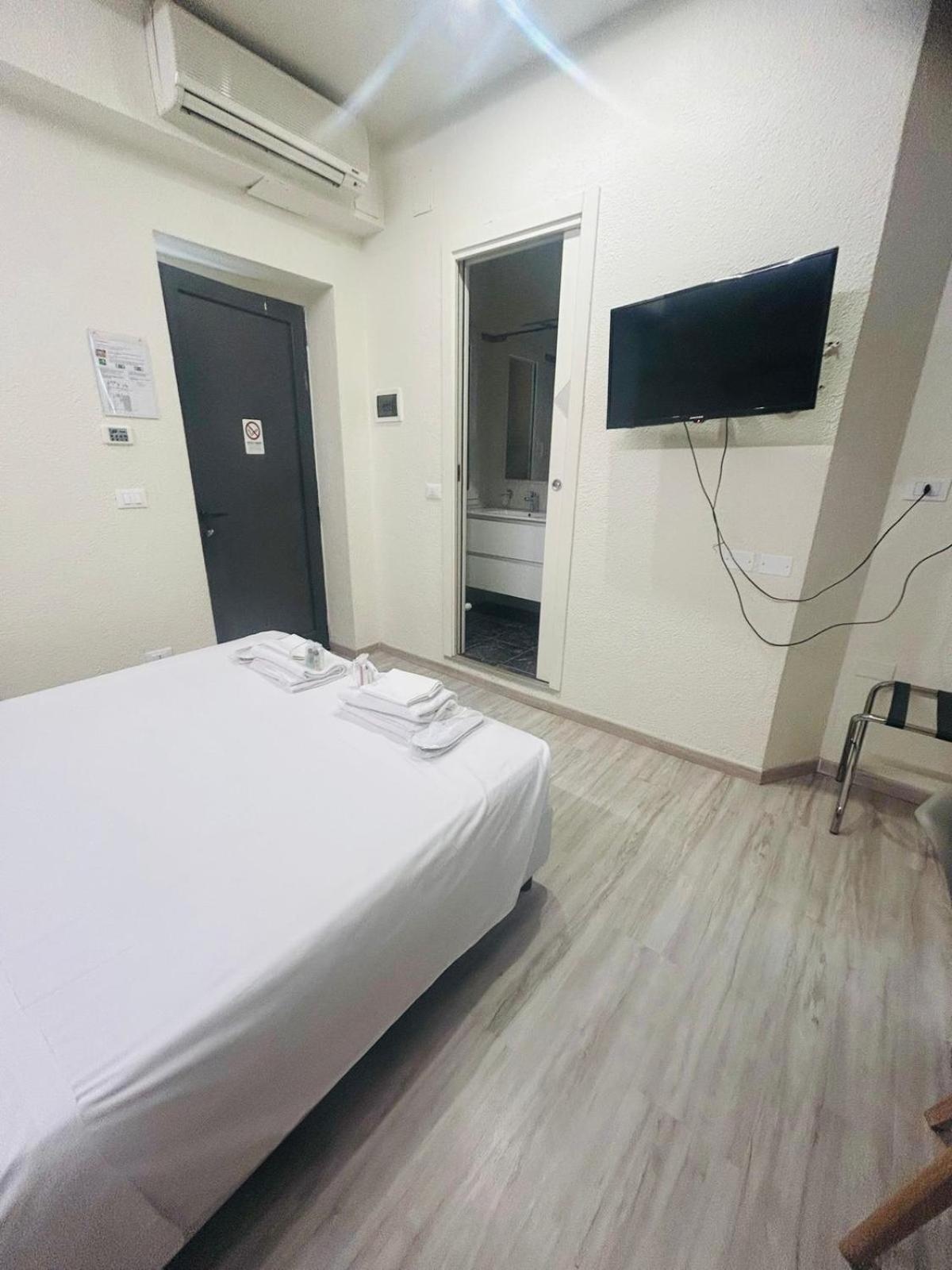 Hotel Giardinetto Al Sant'Orsola Bologna Esterno foto